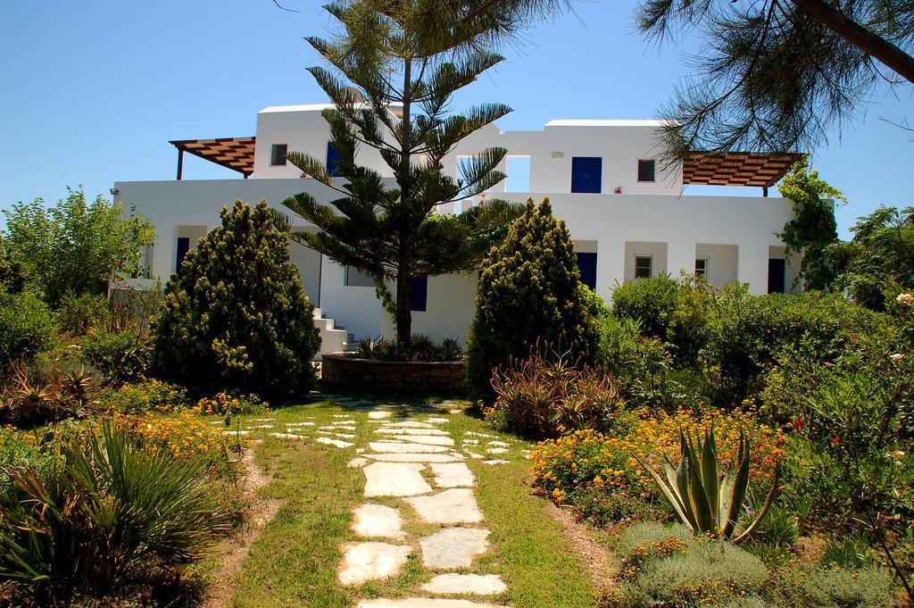 Handrina Studios Naxos City Екстер'єр фото